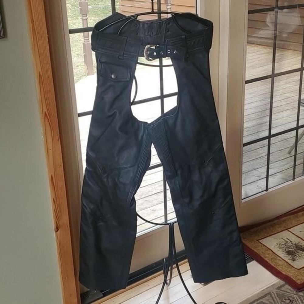 Harley-Davidson Womens Black Leather Motorcycle Chaps Adjustable Biker Gear
